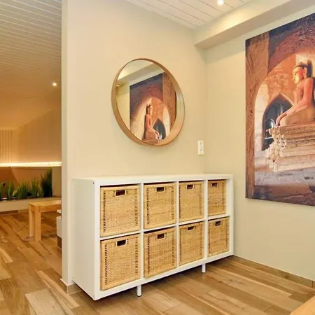 Olympia Haus 4, Whg 36 *